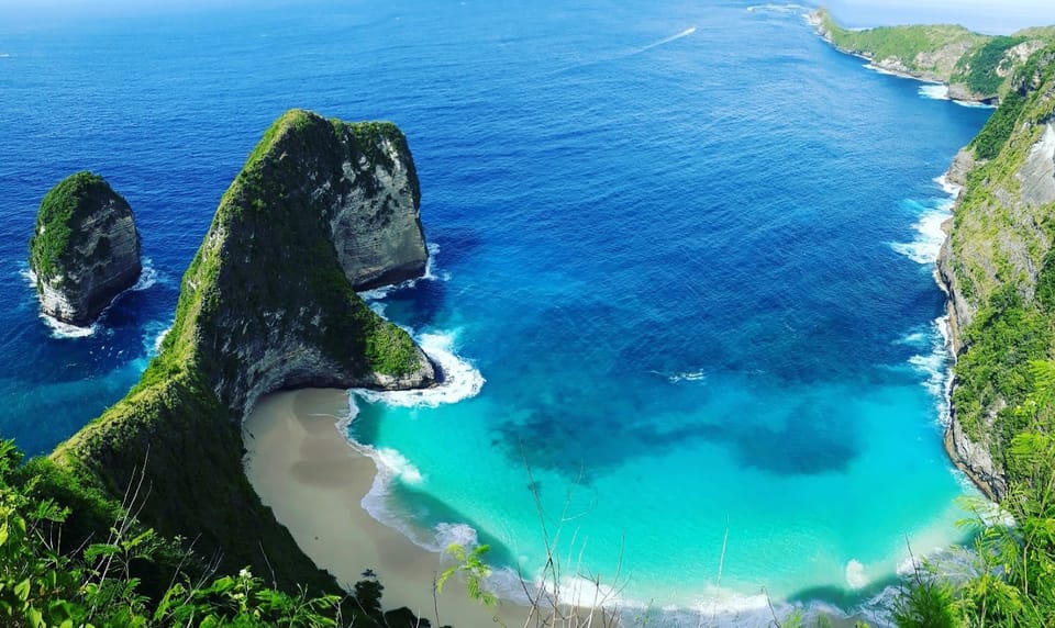 Nusa Penida: East & West Highlights Full-Day Tour | SUPERPOBYT World